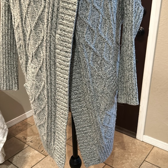 RDI Cowl Snap Cable Sweater - Picture 3 of 12